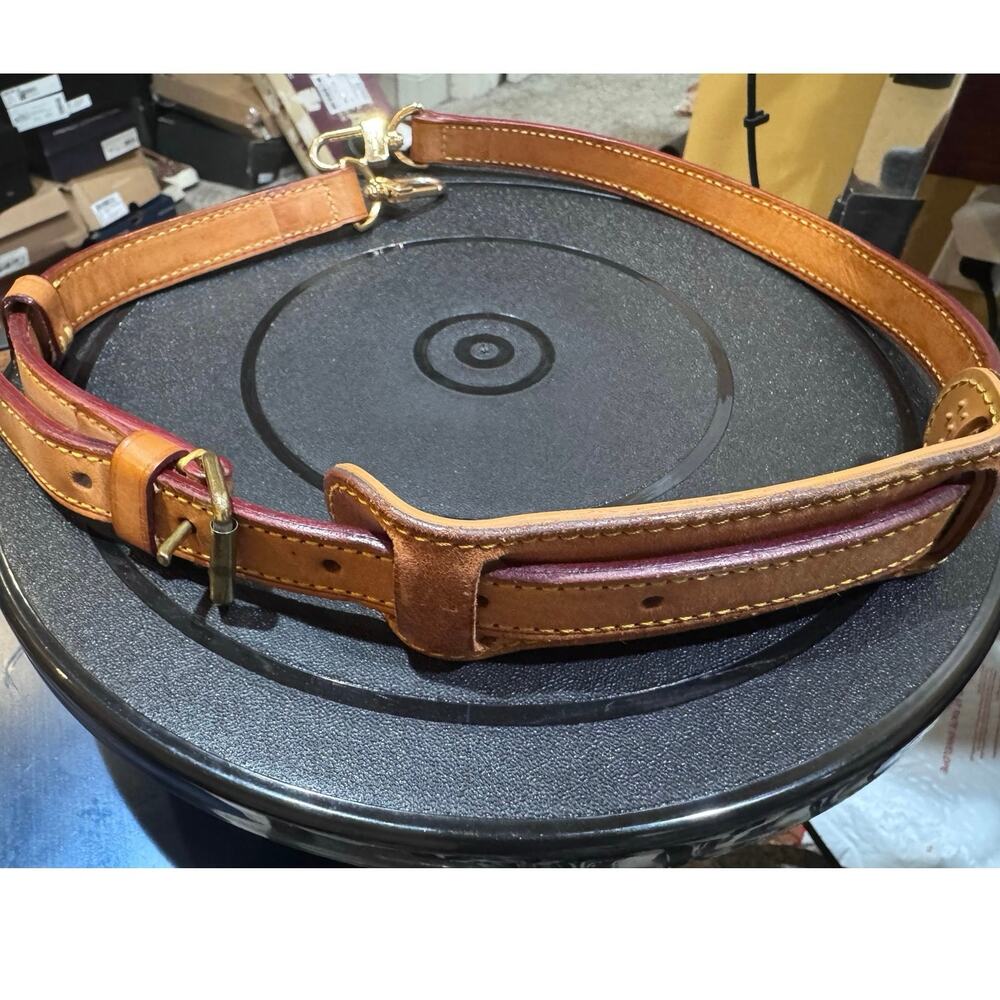 Louis Vuitton Vachetta Shoulder Strap with COA - Picture 2 of 9
